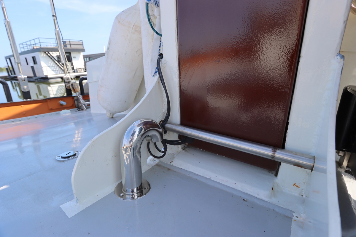 foto: 53 Tjalk Woonboot 
