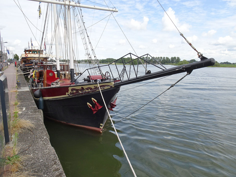 foto: 53 Schoenerbrik 40 pass