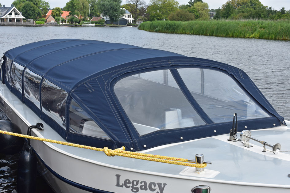 foto: 13 Open Rondvaartboot 35 gasten