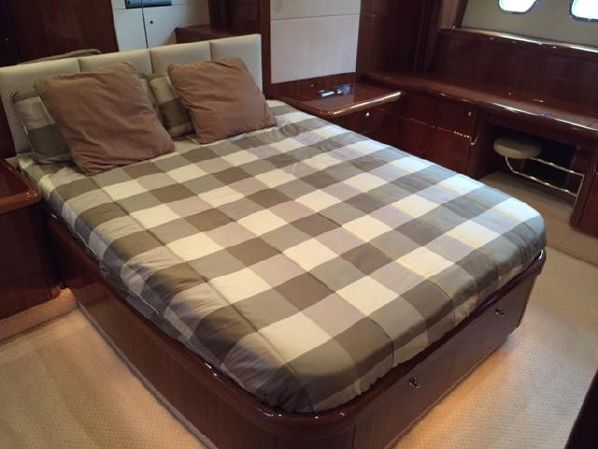 foto: 17 Sunseeker Predator 72