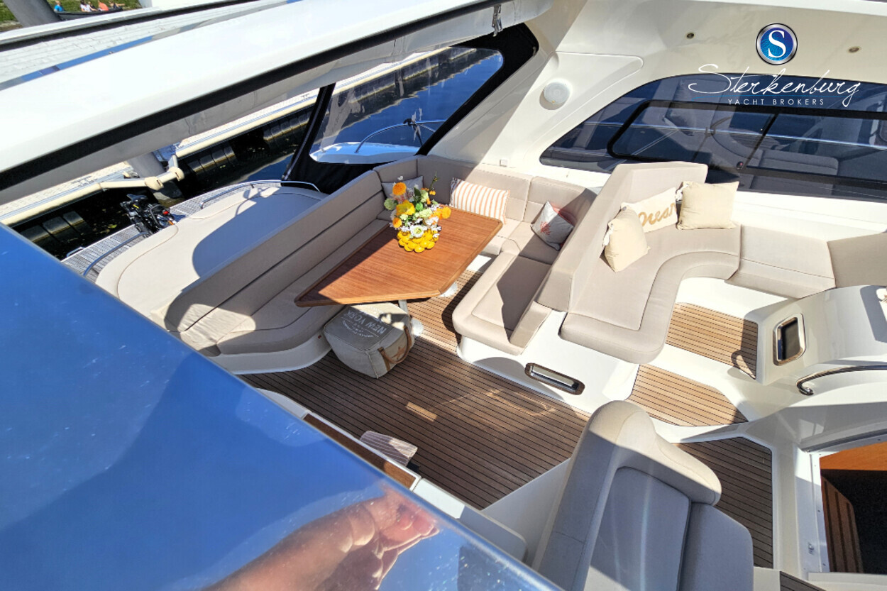 foto: 106 Bavaria 43 HT