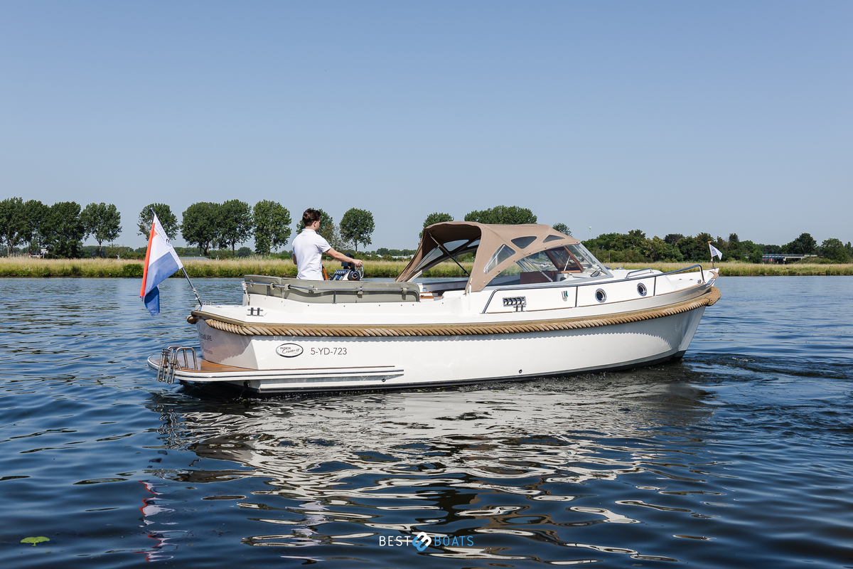 foto: 20 Interboat Intercruiser 27 Cabin