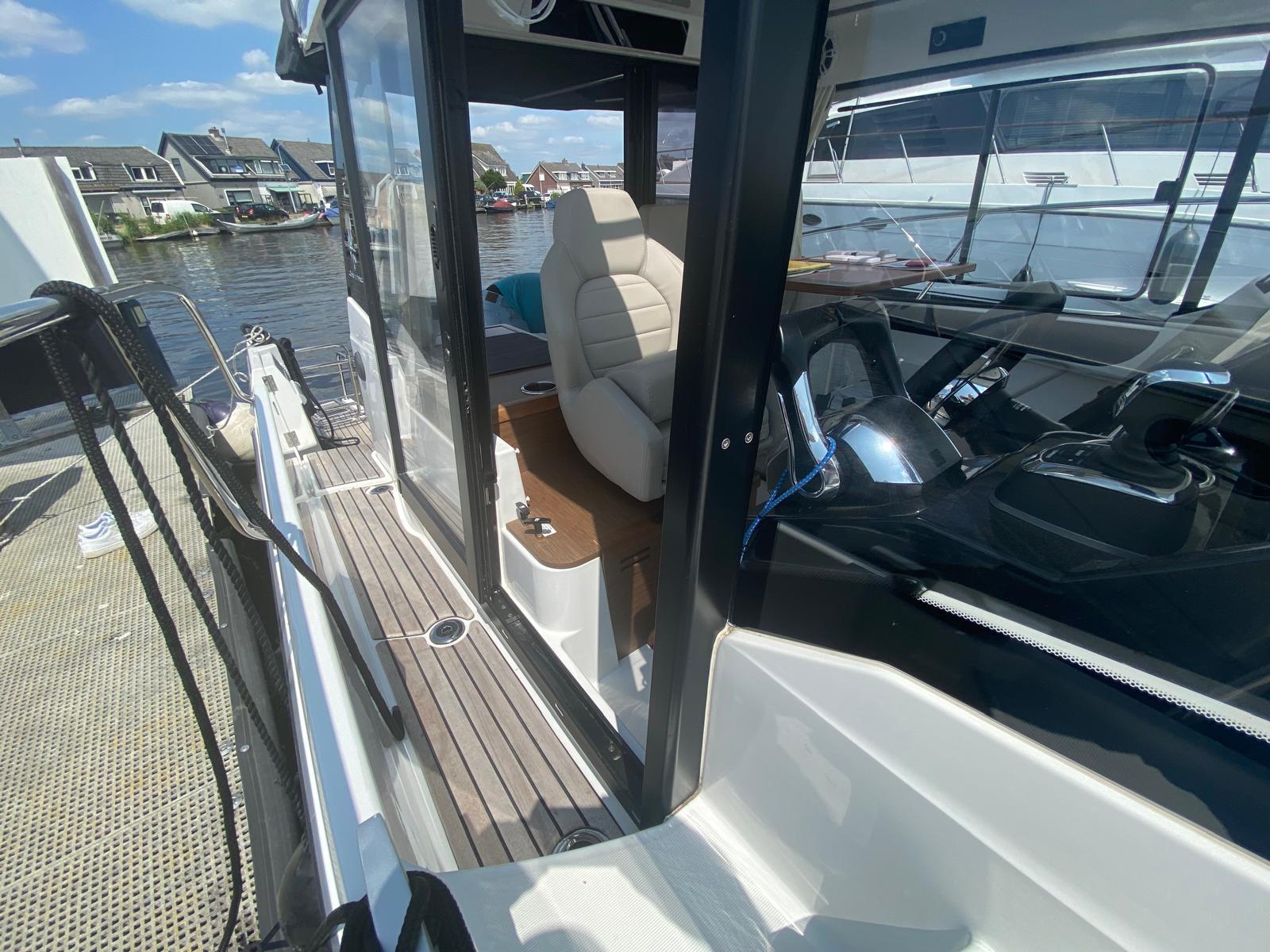 foto: 27 Jeanneau  Merry Fisher 895 offshore