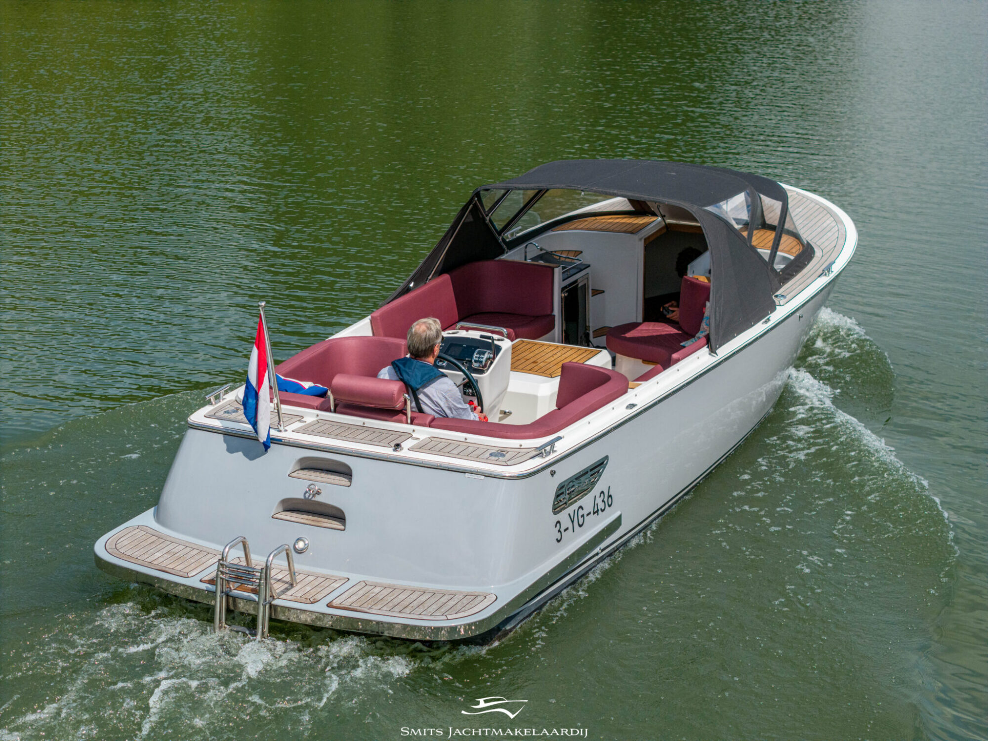 foto: 33 Bola Bola GS Tender 27 Semi Cabin