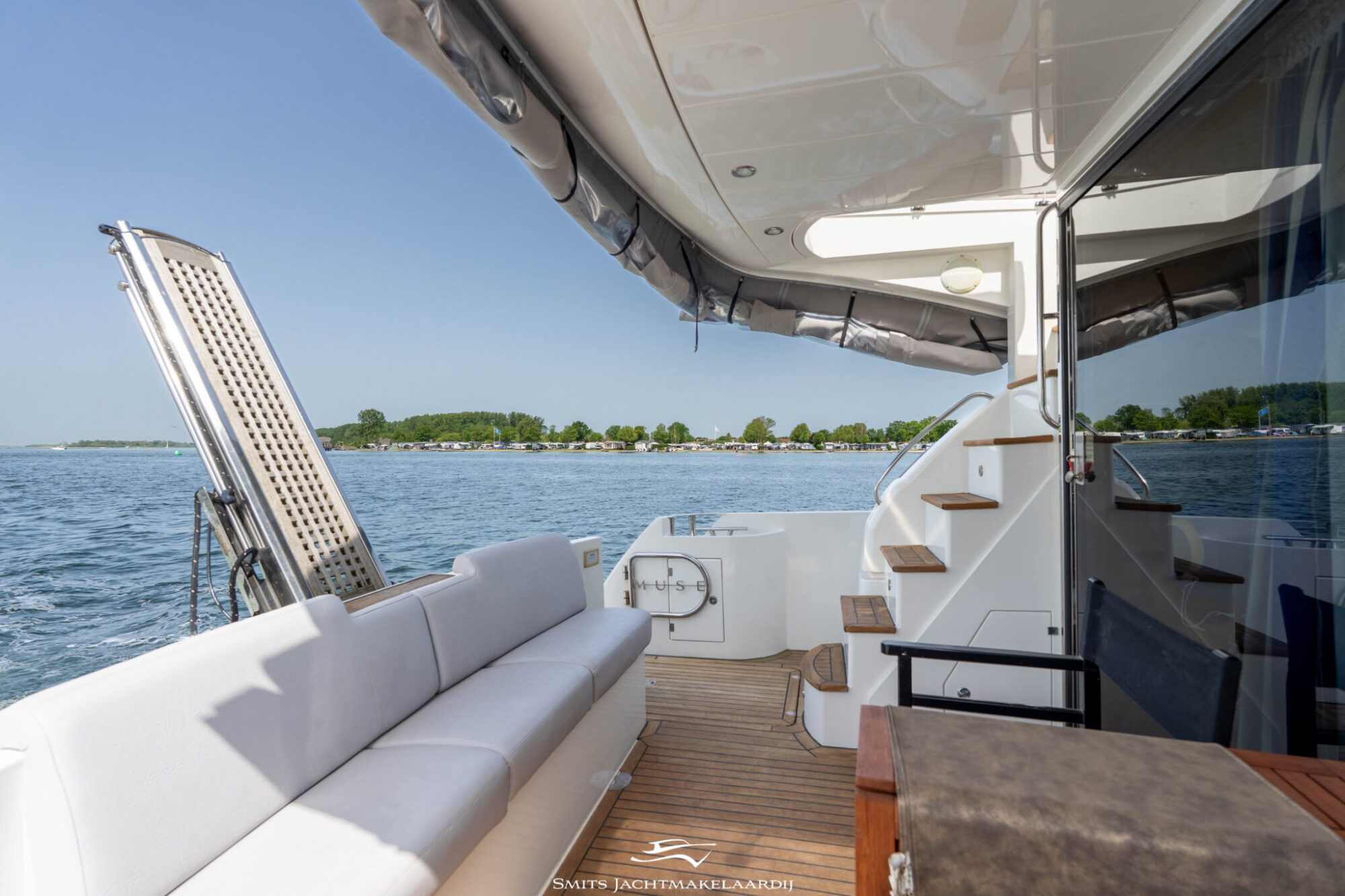 foto: 118 Rodman Rodman 44 Muse IPS