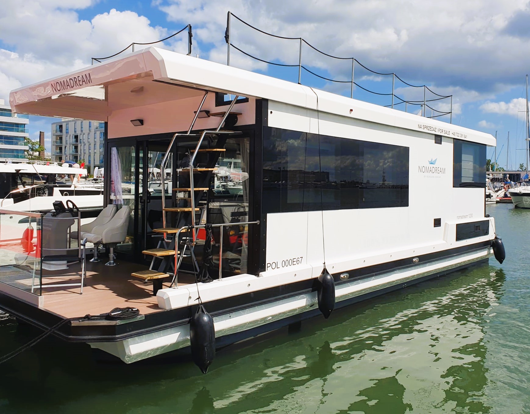 foto: 27 Nomadream Cat-House 1200 Double Decker Houseboat