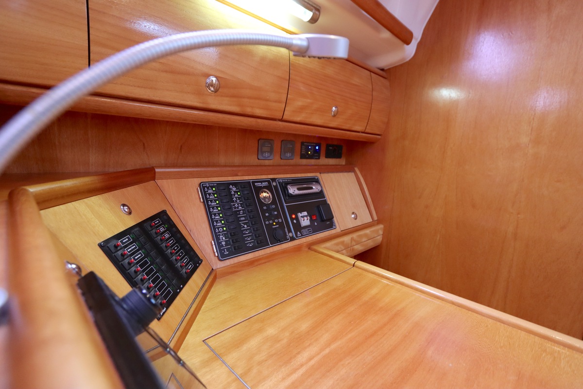 foto: 89 Bavaria 42-3 Cruiser