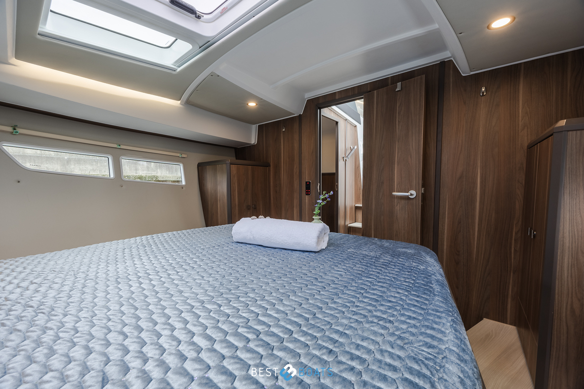 foto: 36 Sealine C330