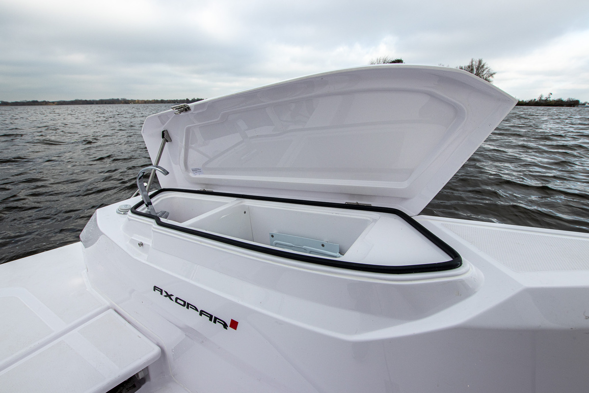 foto: 48 Axopar 29 Sun Top