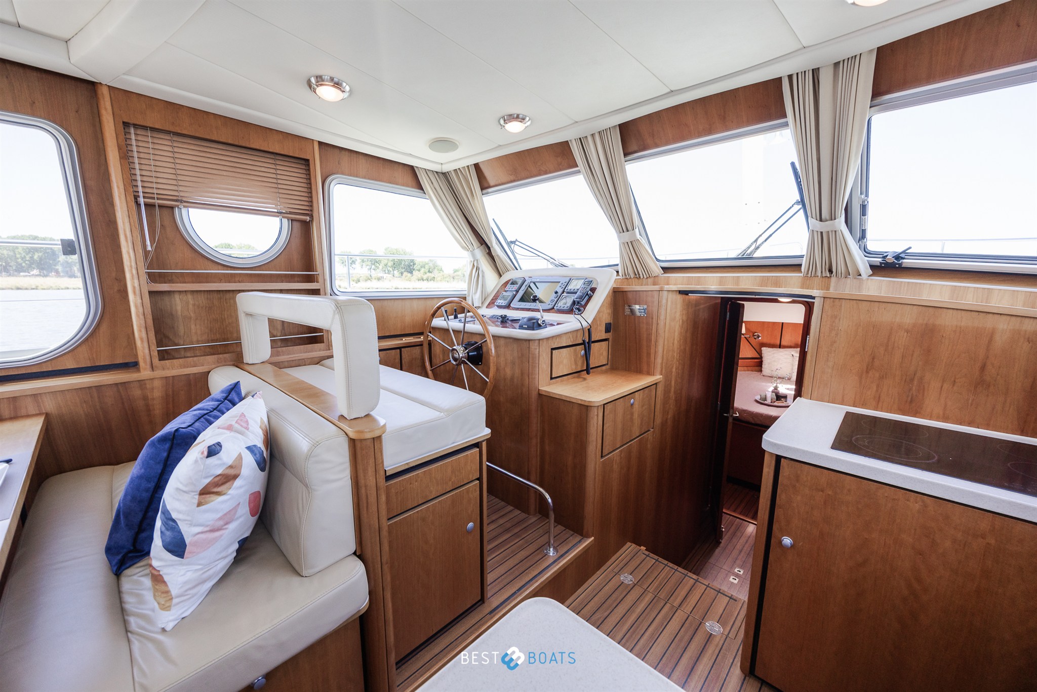 foto: 30 Linssen Grand Sturdy 45.9 AC