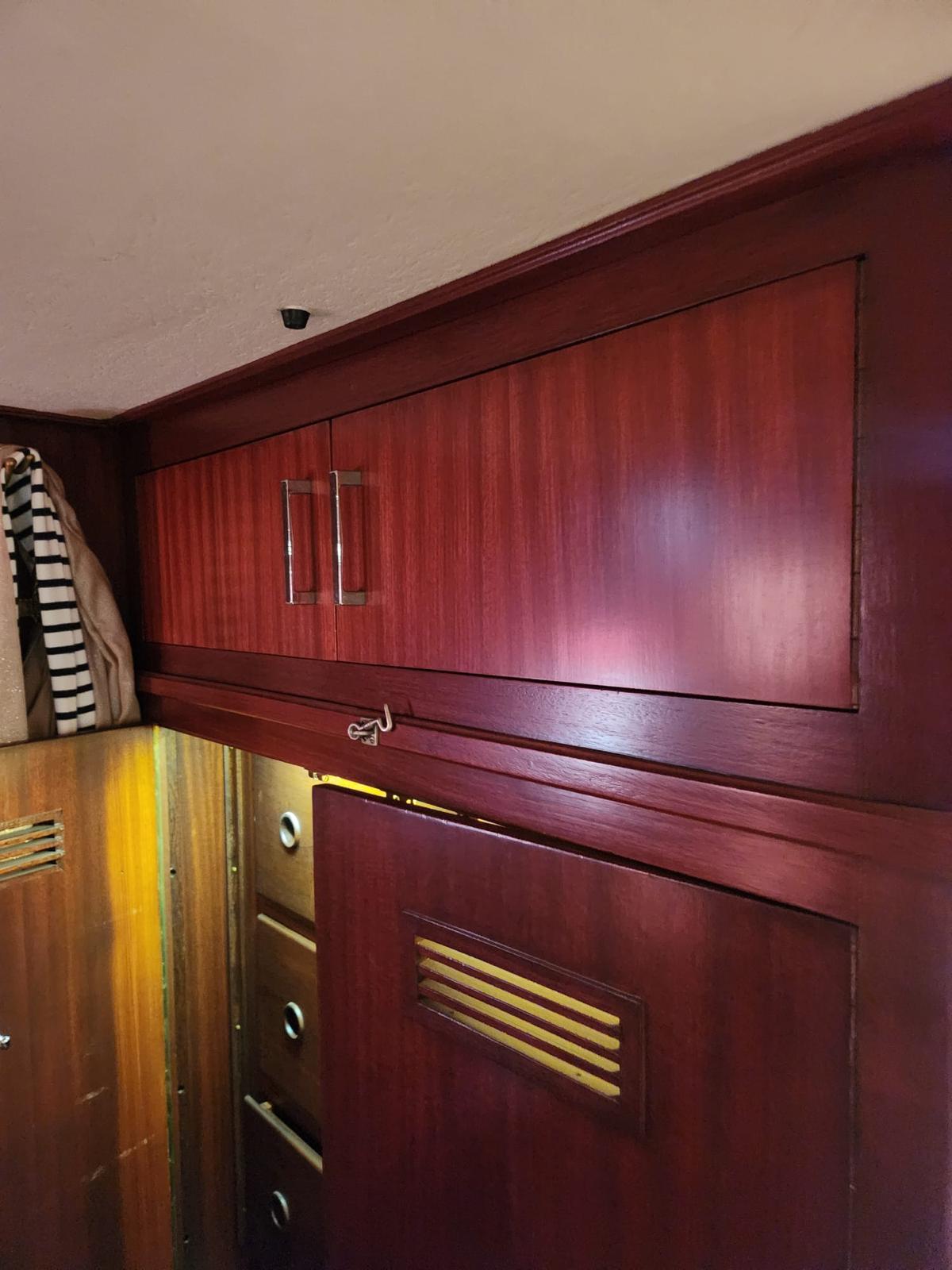 foto: 115 Lowland Lowland Rondspant Kruiser 13.00 AK Cabrio