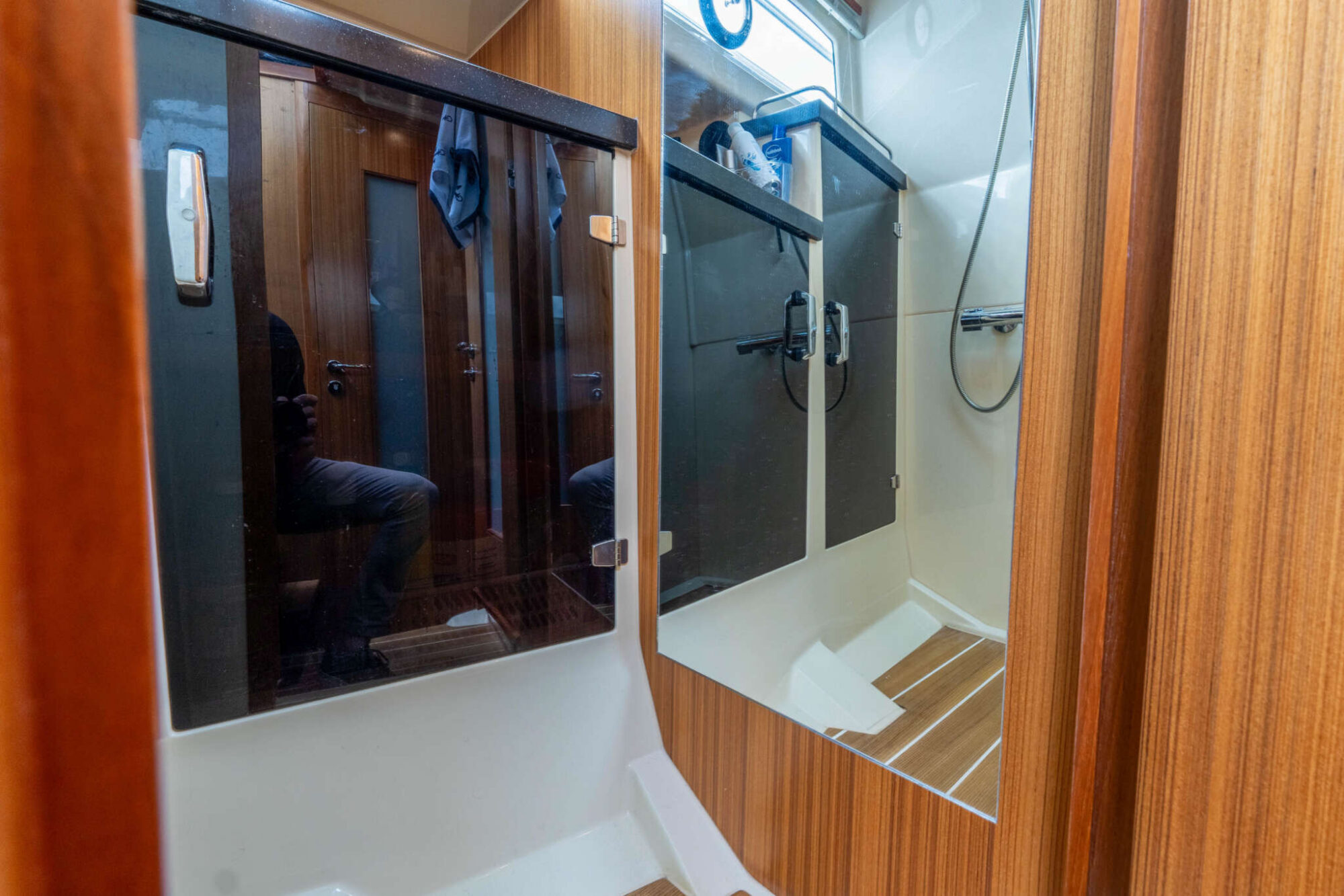 foto: 33 Marex Marex 370 ACC