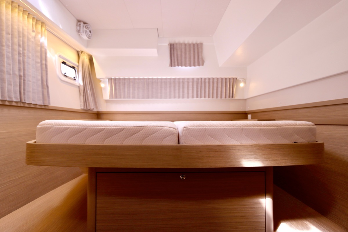 foto: 32 Lagoon 42 Full specs