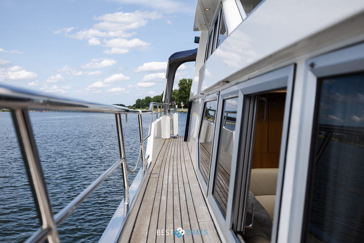 foto: 49 Van den Hoven Exclusive 1600