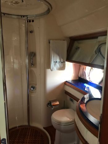 foto: 15 Azimut 55 E