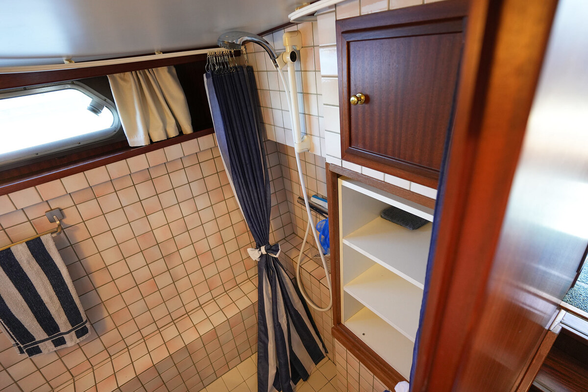 foto: 40 Valkkruiser 1350 AK