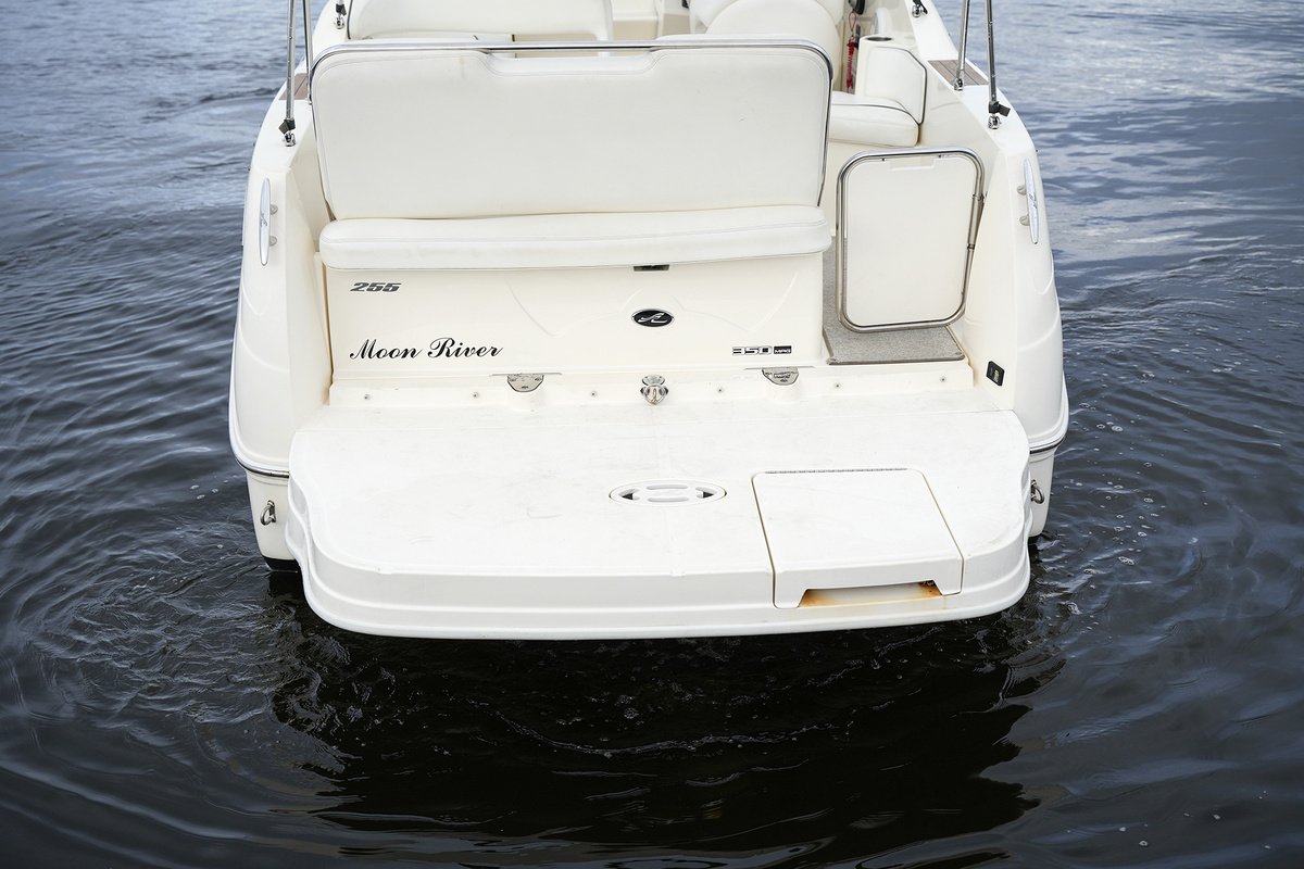 foto: 53 Sea Ray 255 Sundancer