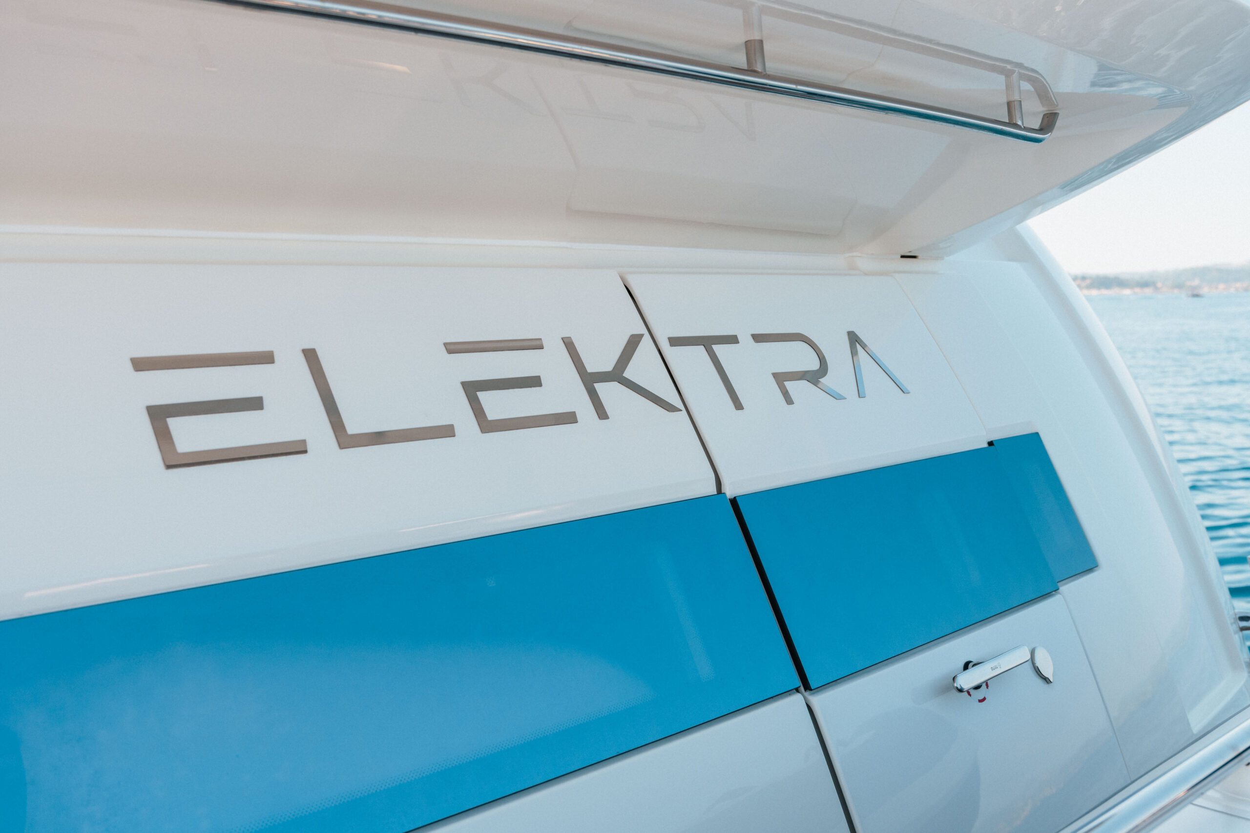 foto: 110 Prestige 690 flybridge