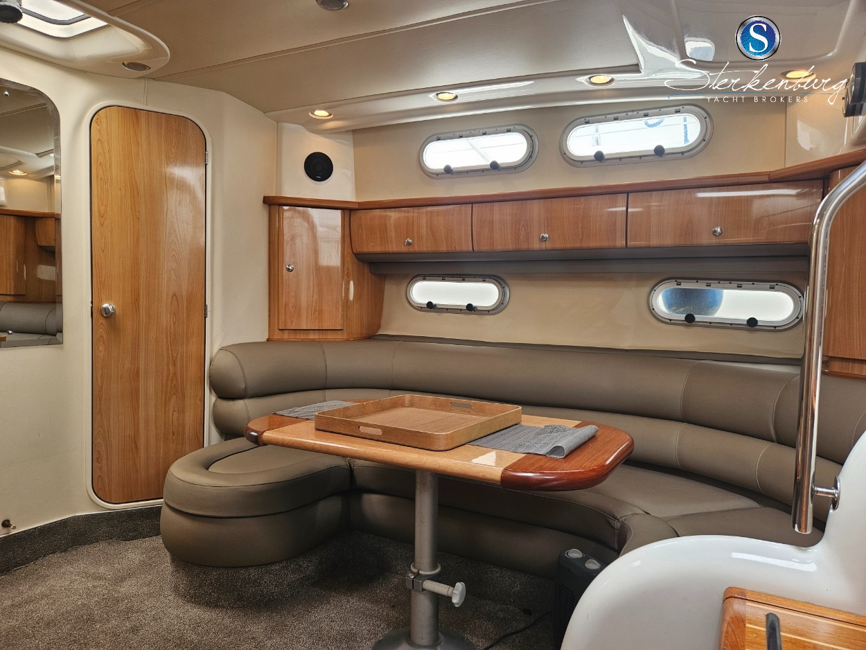 foto: 25 Sealine S37