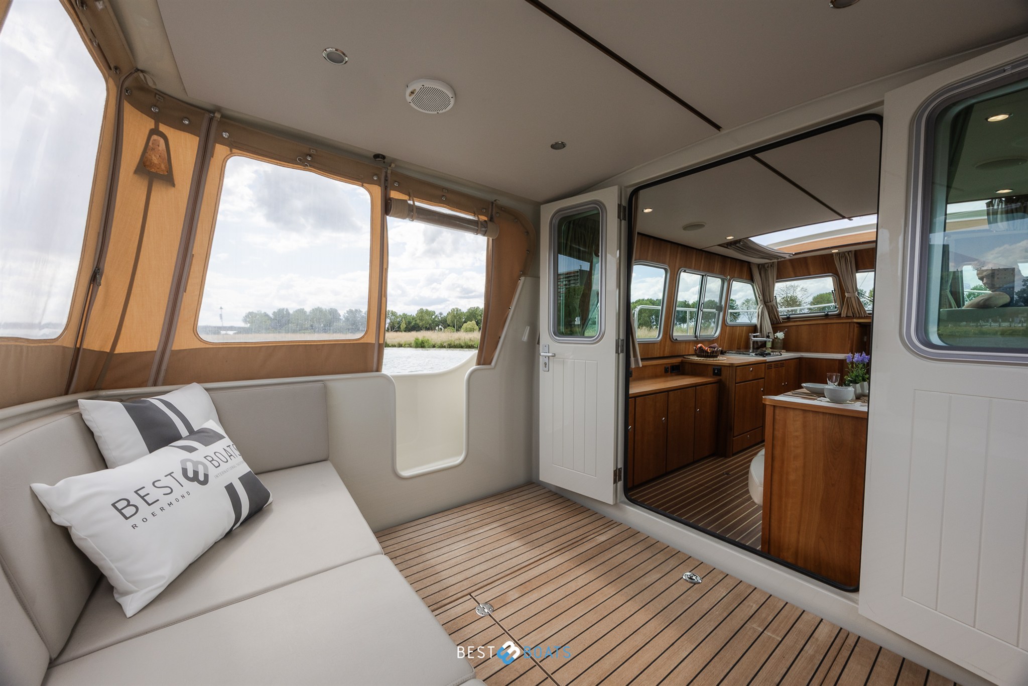 foto: 29 Linssen Grand Sturdy 35.0 Sedan