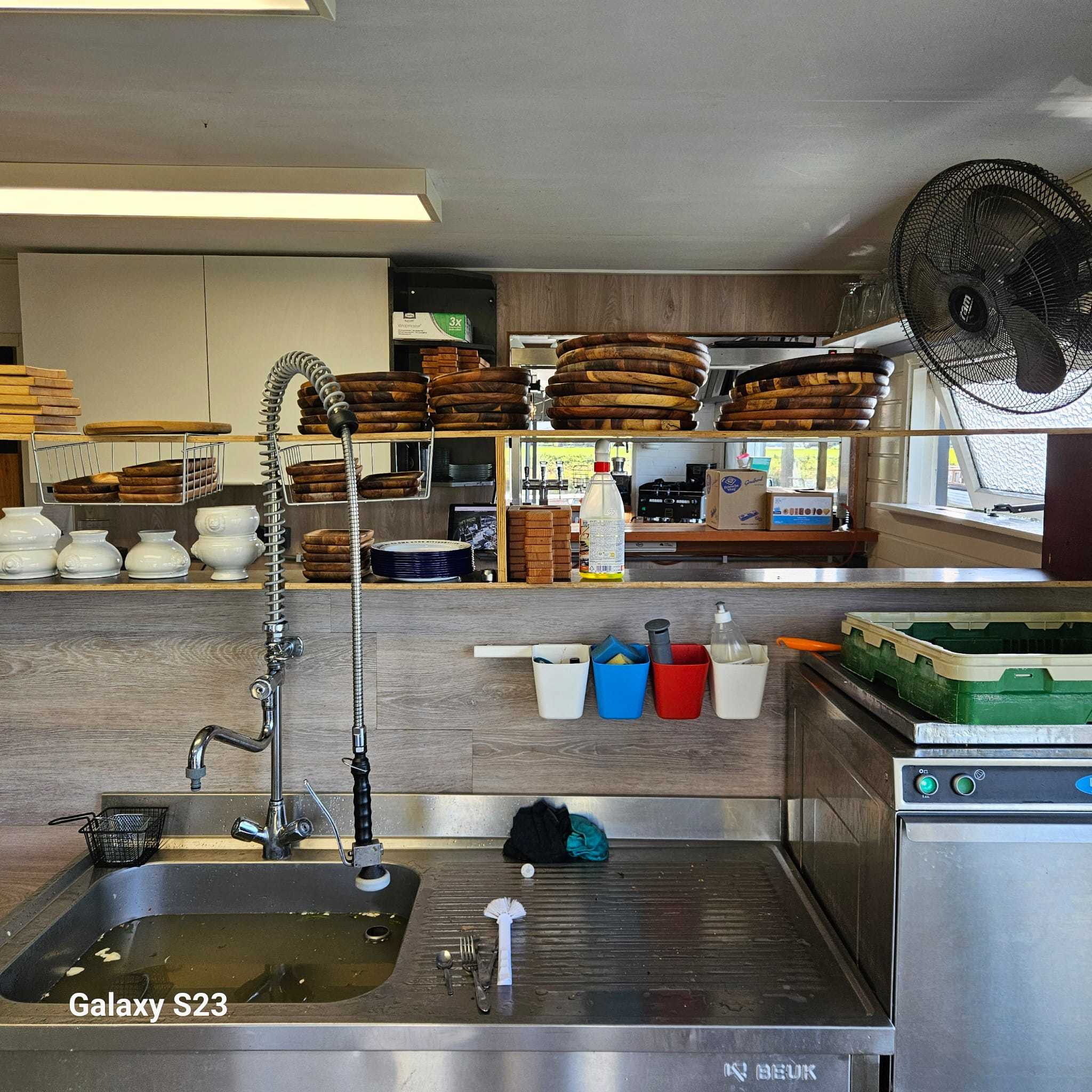 foto: 14 Drijvend Restaurant Houseboat