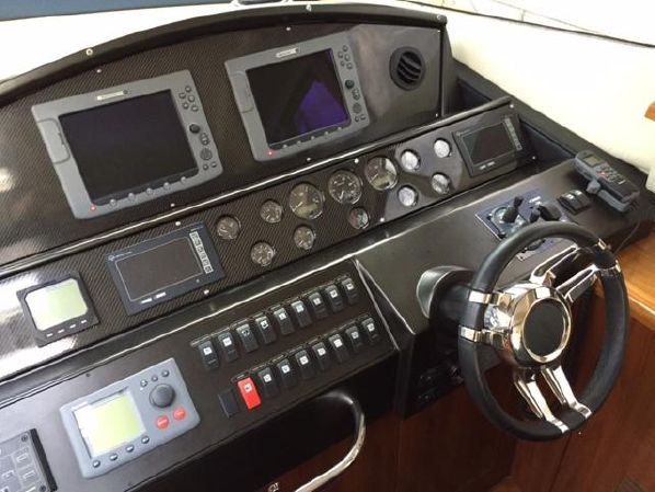 foto: 18 Sunseeker Predator 72