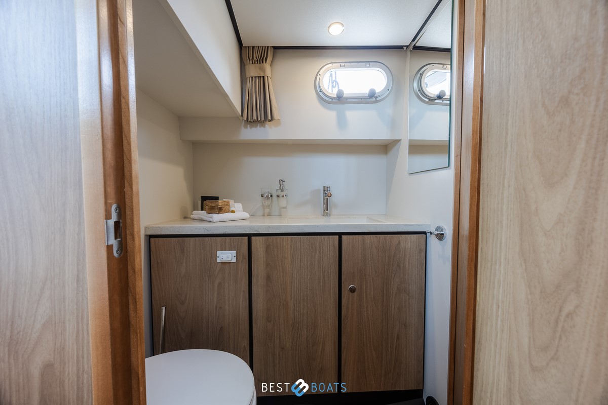 foto: 28 Linssen Grand Sturdy 35.0 AC