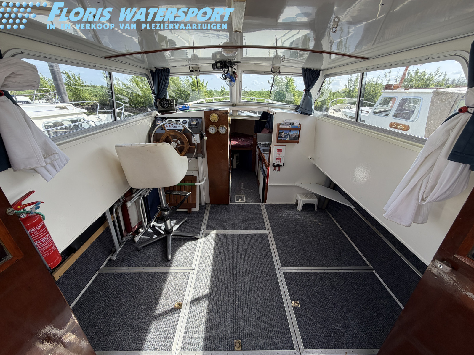 foto: 15 Excellent 900 OK