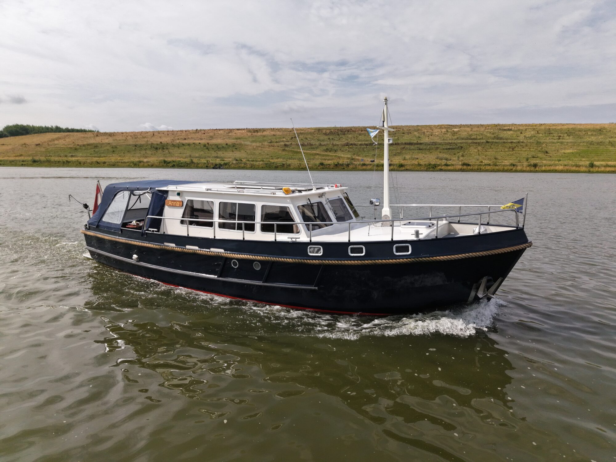 foto: 27 Barkas Barkas 11.00 OK