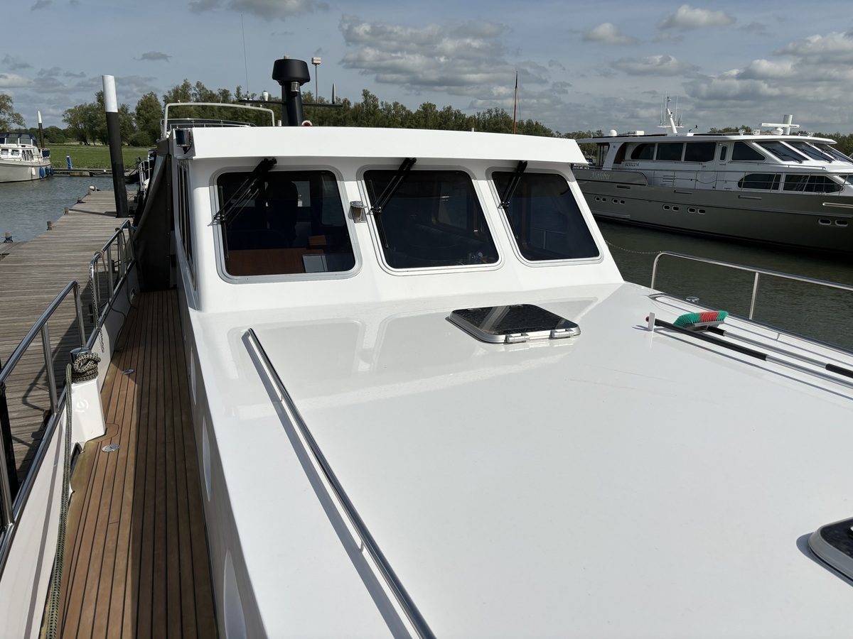 foto: 27 Hemmes Trawler 1500