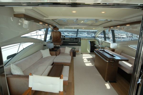 foto: 30 Azimut 68 S