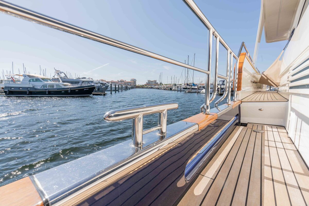 foto: 163 Linssen Grand Sturdy 590 AC Wheelhouse L-Class