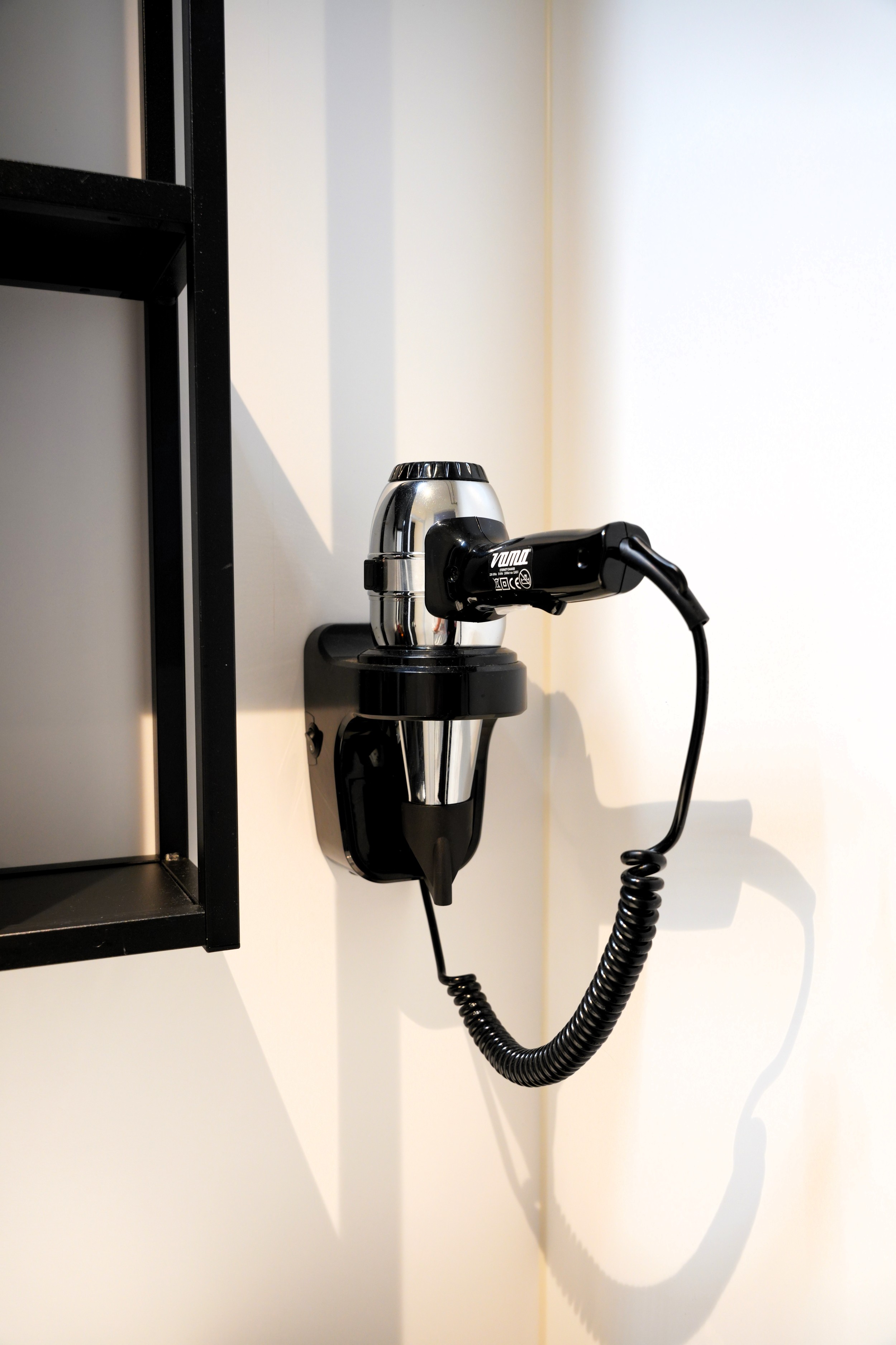 foto: 38 Castalia Evt. Met Koopligplaats Special Houseboat 1460 X 500