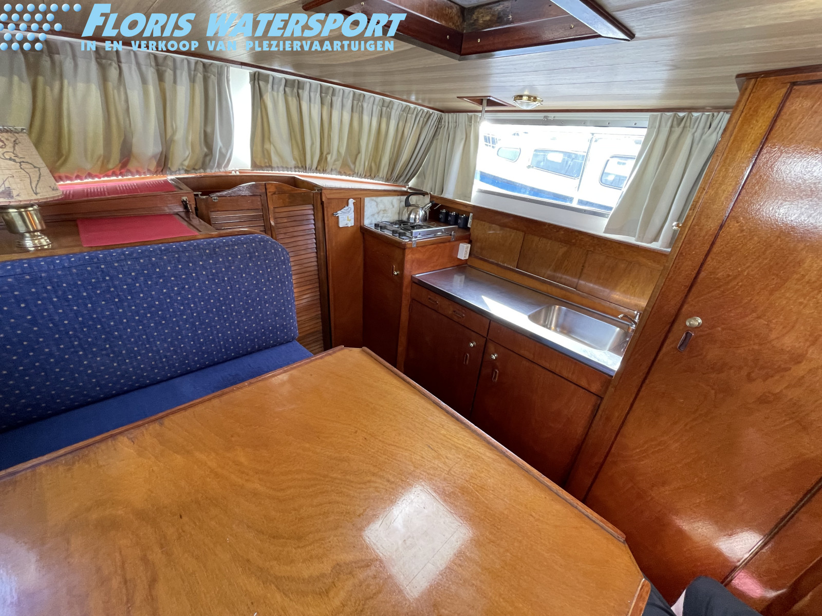 foto: 11 Vechtkruiser 850 Open Cabin
