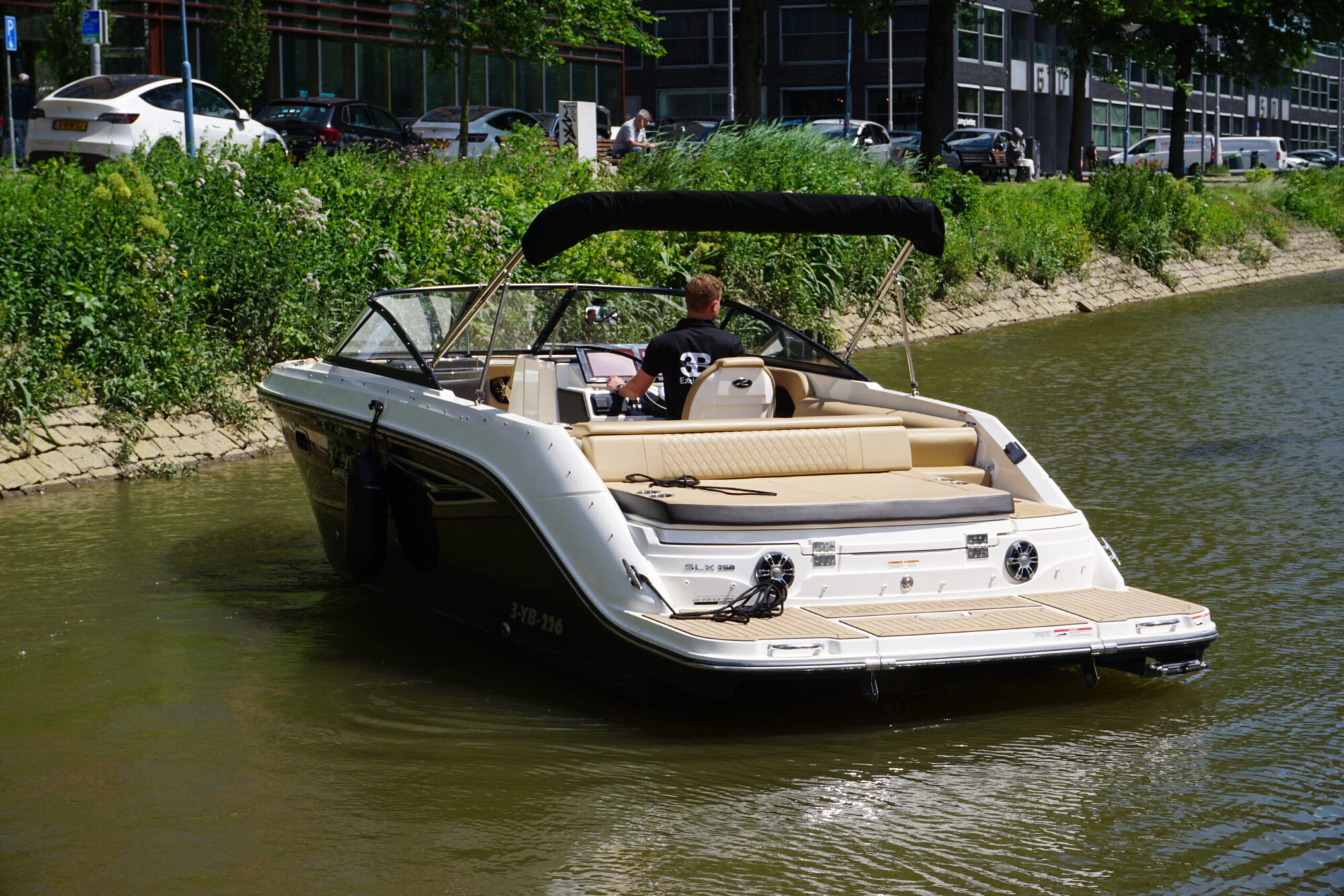 foto: 23 Sea Ray Sea Ray 250 SLX