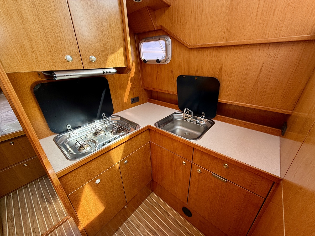 foto: 47 Excellent 1000 Hybride Patrol