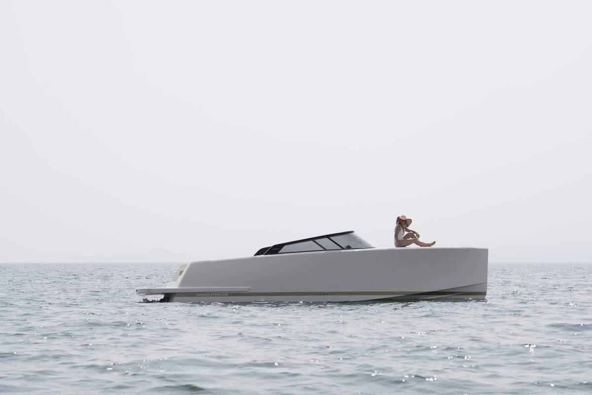 foto: 26 Vandutch 32 - Diesel