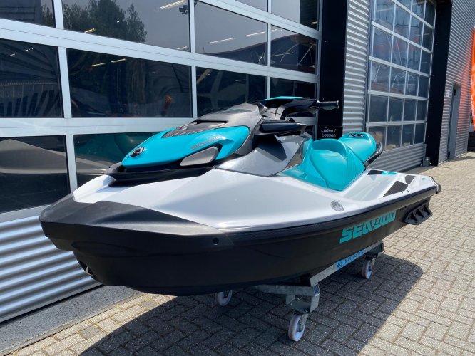 foto: 8 Sea-Doo GTI 90