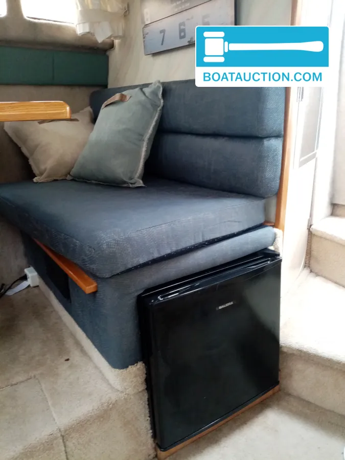 foto: 19 Bayliner 2655 wide body