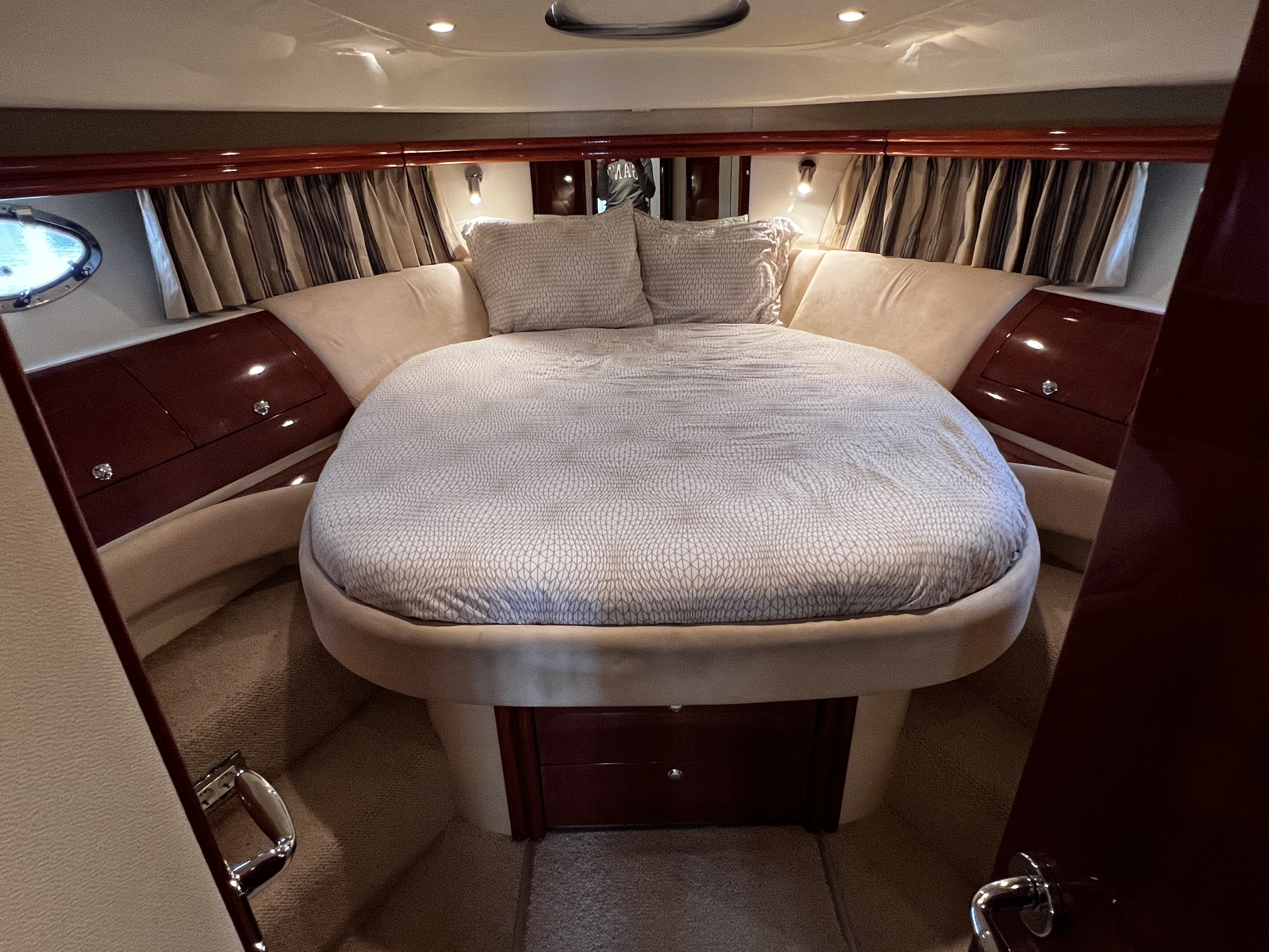 foto: 57 Fairline Phantom 46