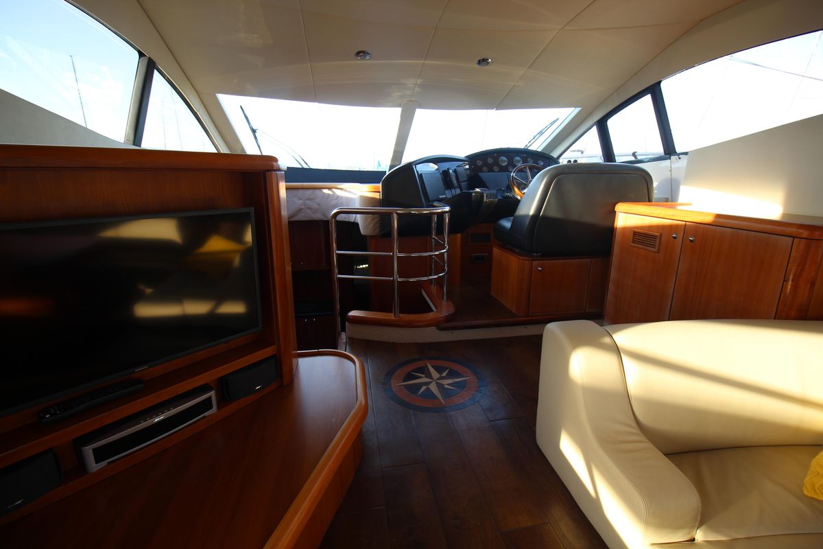 foto: 28 Sunseeker Manhatten 50
