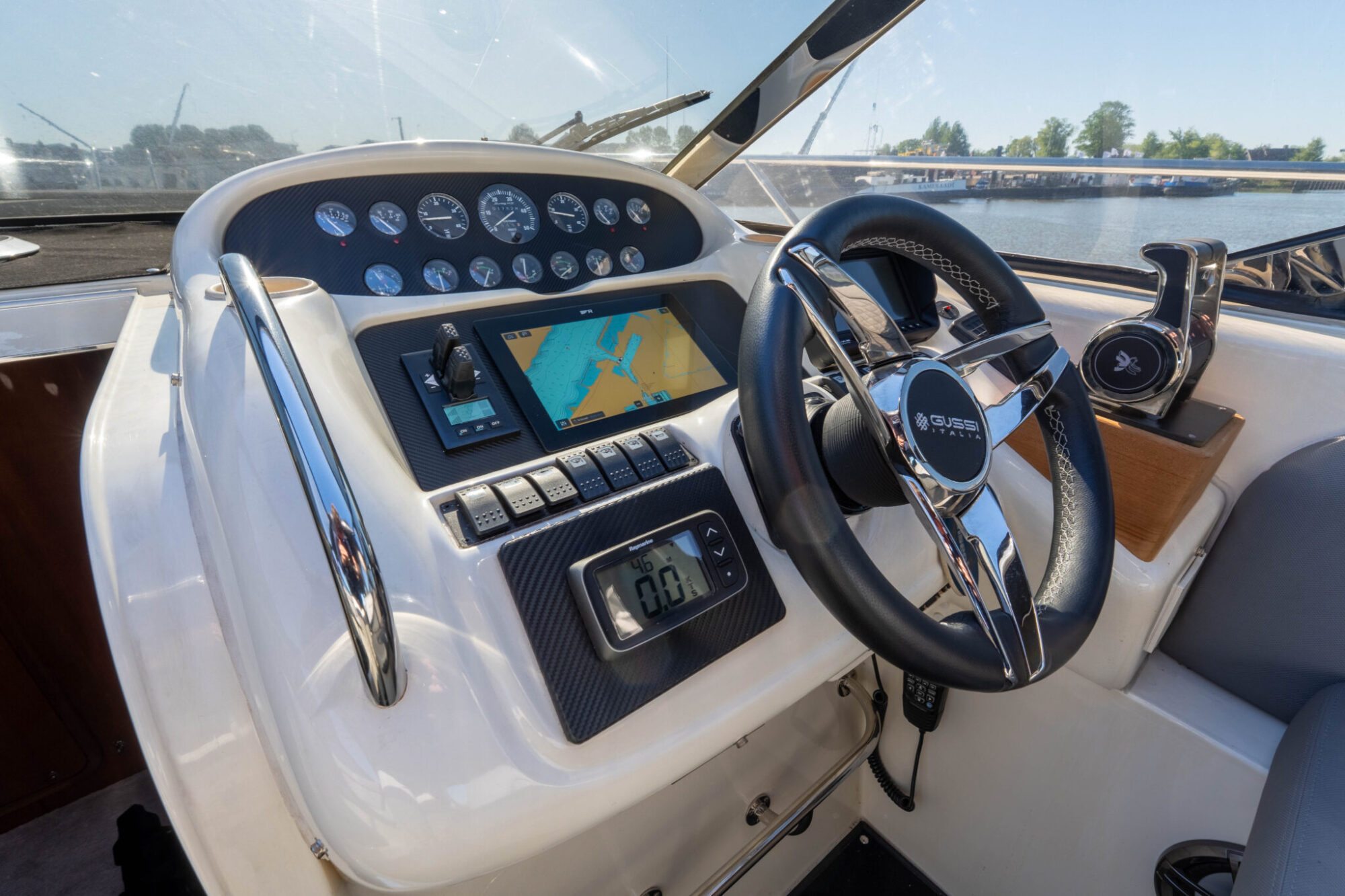 foto: 84 Sunseeker Sunseeker Camarque 47 Cabrio