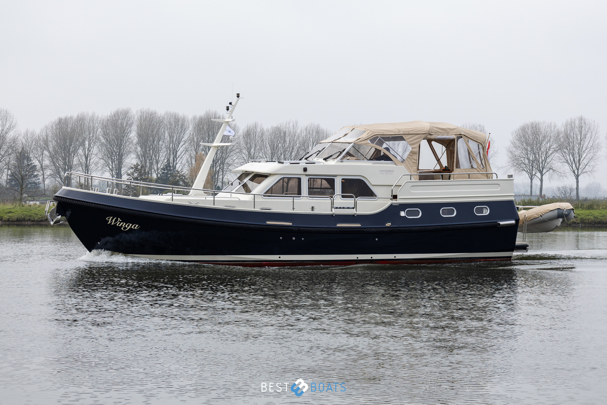 foto: 43 Linssen  Grand Sturdy 430 AC MKII Diamond