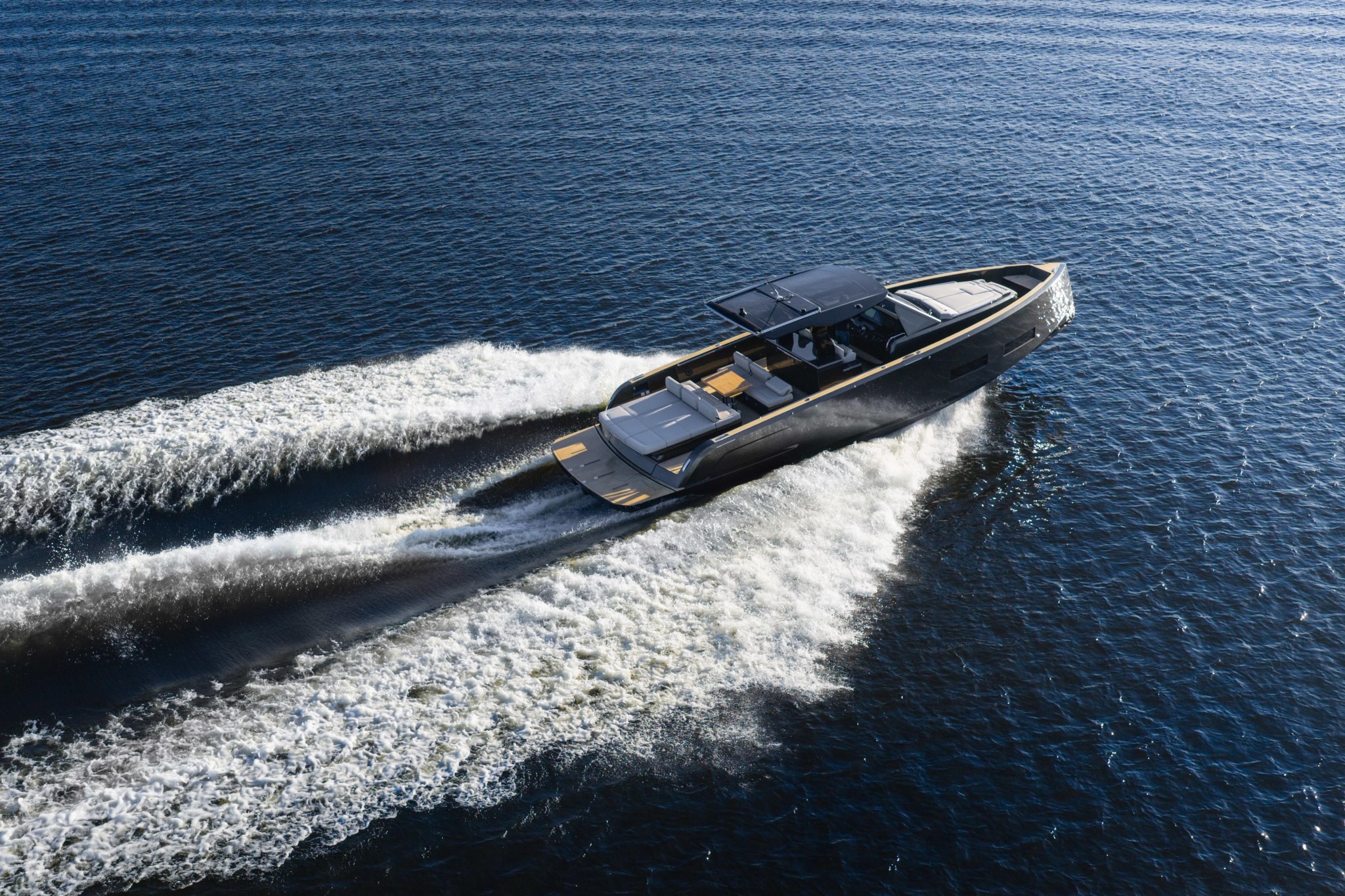 foto: 30 Pardo Yachts 43