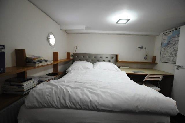 foto: 79 Motorschip 25.00