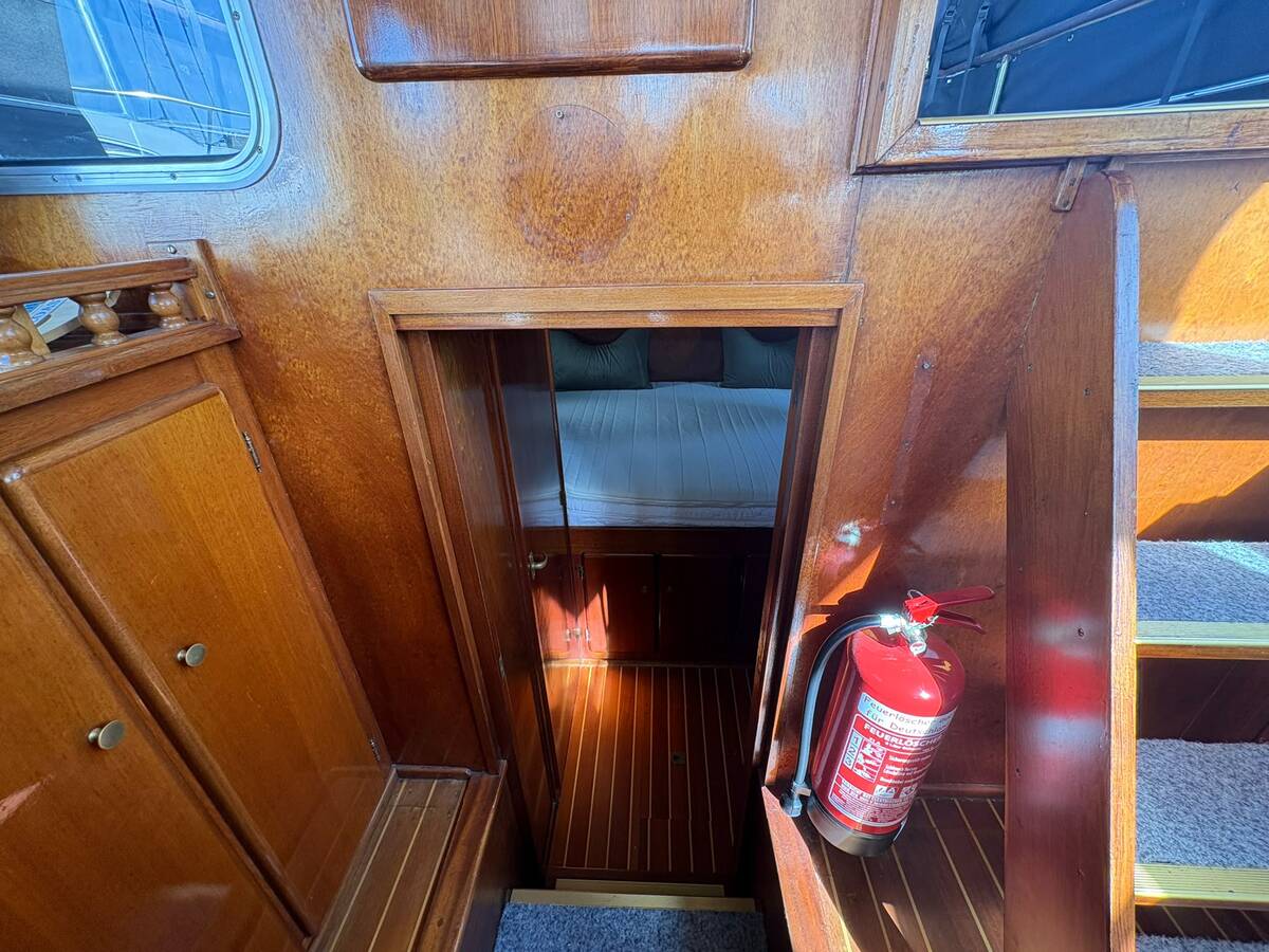 foto: 23 Linssen  st. Josef 1050