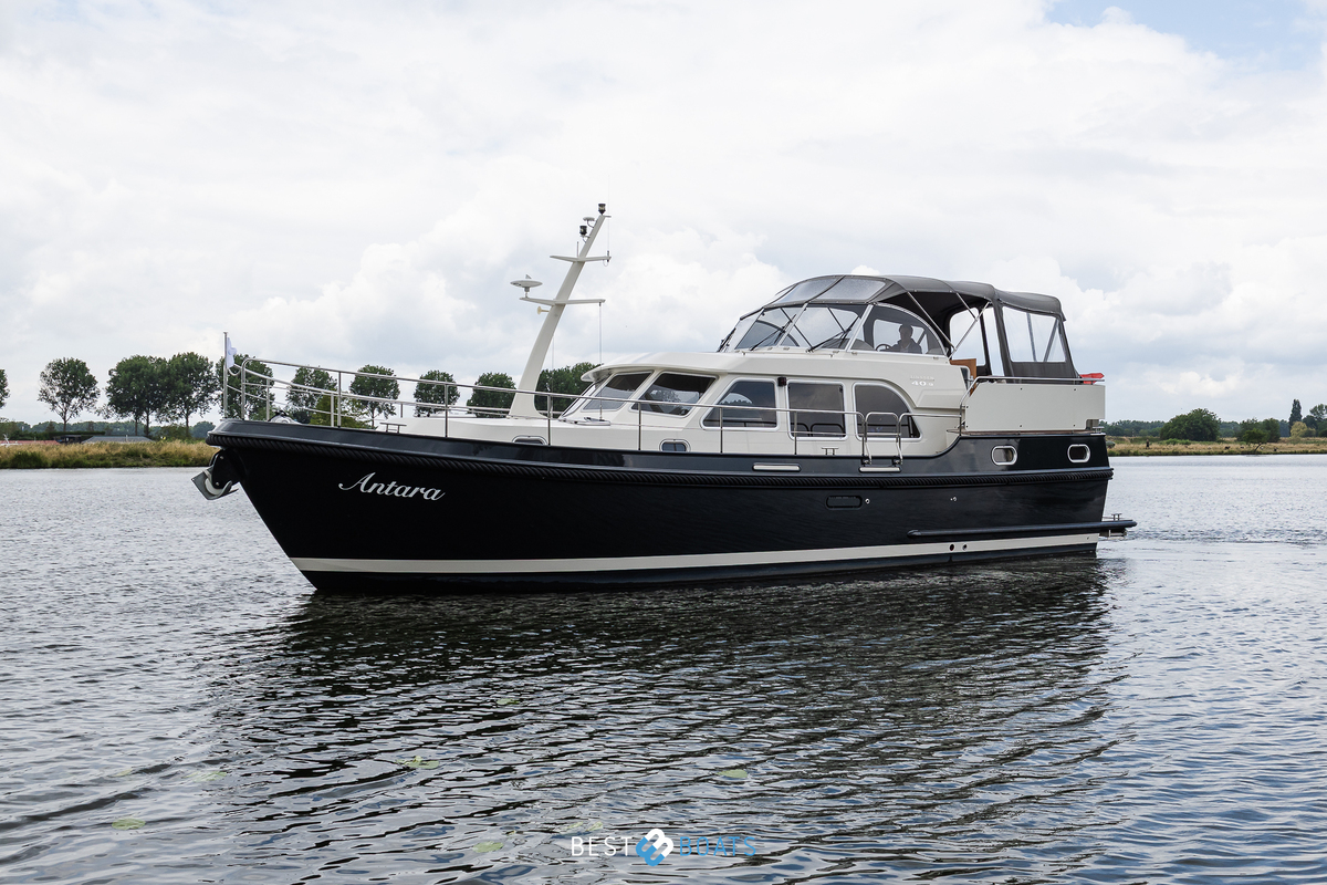 foto: 48 Linssen Grand Sturdy 40.9 AC