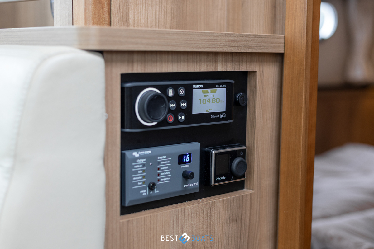 foto: 39 Linssen Grand Sturdy 35.0 AC INTERO