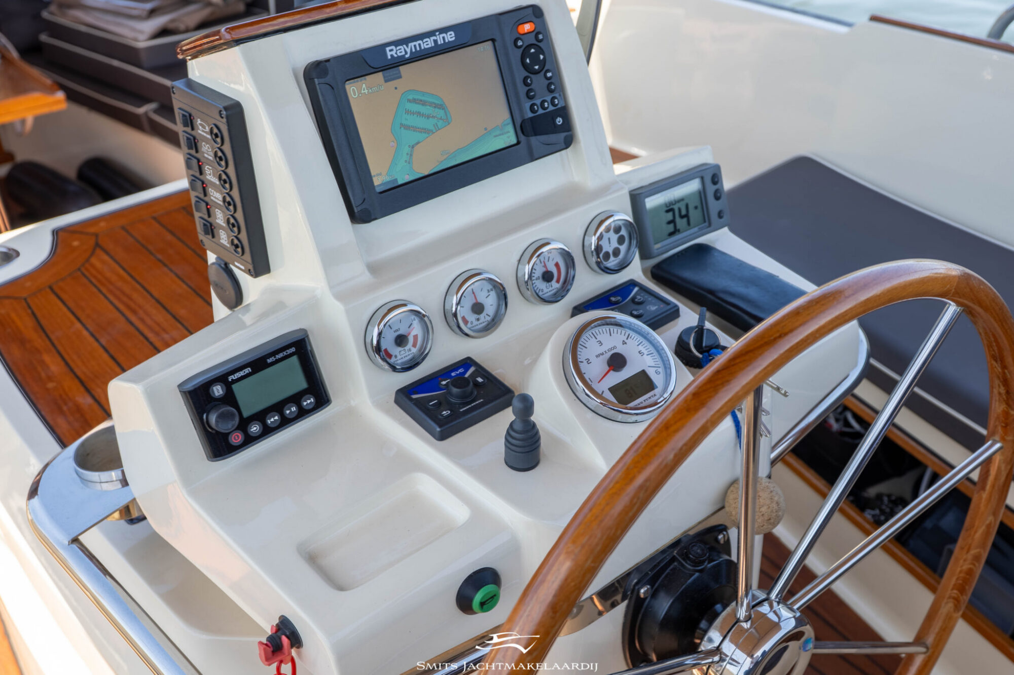 foto: 28 Interboat Interboat 7.50 Open