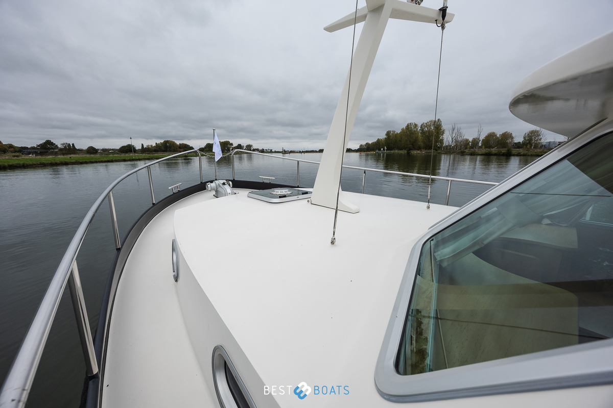foto: 35 Linssen Grand Sturdy 34.9 AC